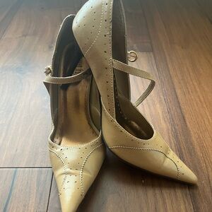 Sexy high heel pumps